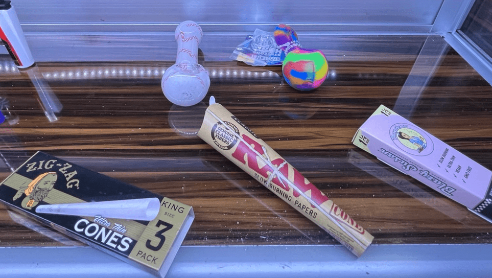 How Vape Oil Found Its Way Into Music Videos and Festivals